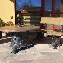 kované umenie - kovaný nábytok na terasu s prírodným motívom