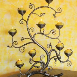 A candleholder Shrub