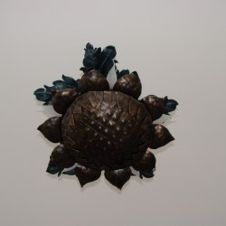 Kované svietidlá - slnečnica ako stropné svietidlo - výnimočný ručne kovaný luster