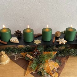 Vianočná dekorácia - kovaný adventný svietnik
