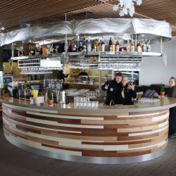 kováčstvo - moderný nerezový bar na Chopku - Nízke Tatry